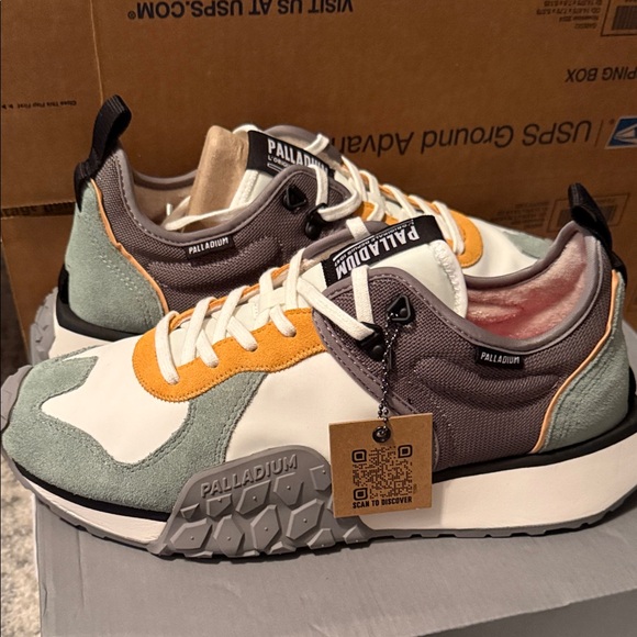 Palladium White and Gray Sneakers with Orange Accents - Picture 5 of 5